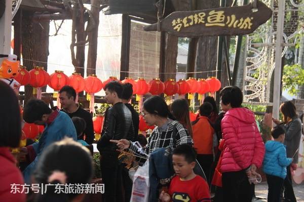 广东游客用手机百度猜灯市谜语，1小时猜中300(图3)