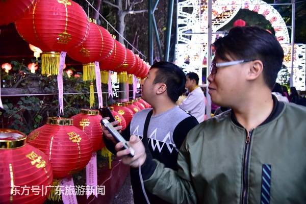 广东游客用手机百度猜灯市谜语，1小时猜中300(图10)