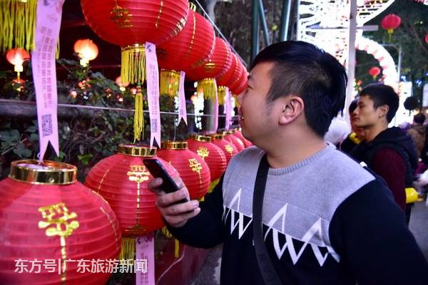 广东游客用手机百度猜灯市谜语，1小时猜中300(图9)