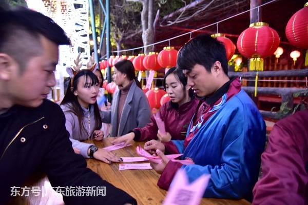 广东游客用手机百度猜灯市谜语，1小时猜中300(图13)